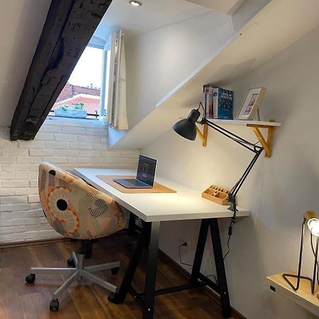 Condo In Town Centre 里耶卡 外观 照片